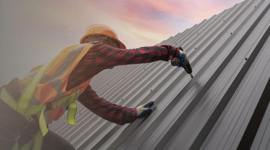 Professional gutter cleaning in Rhinecliff, NY